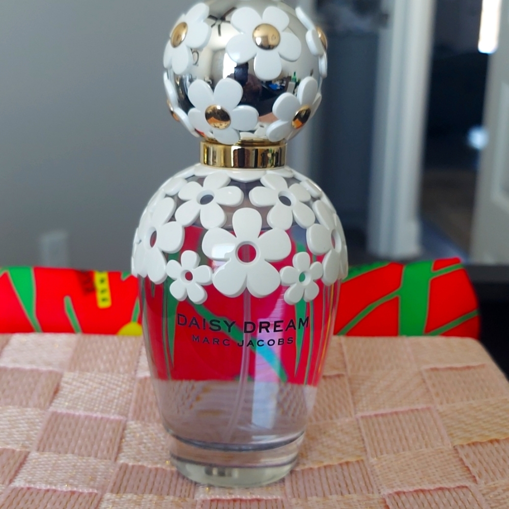 Marc Jacob's Daisy Dream